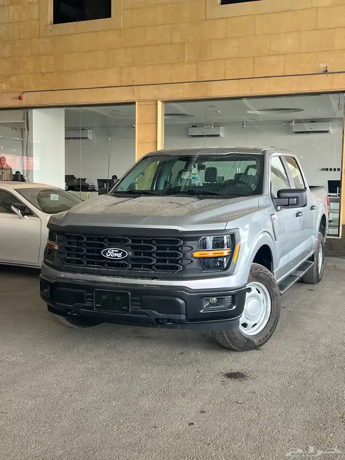 فورد غمارتين F150 فئة XLT موديل 2024 متوفر لدى الحسن 0