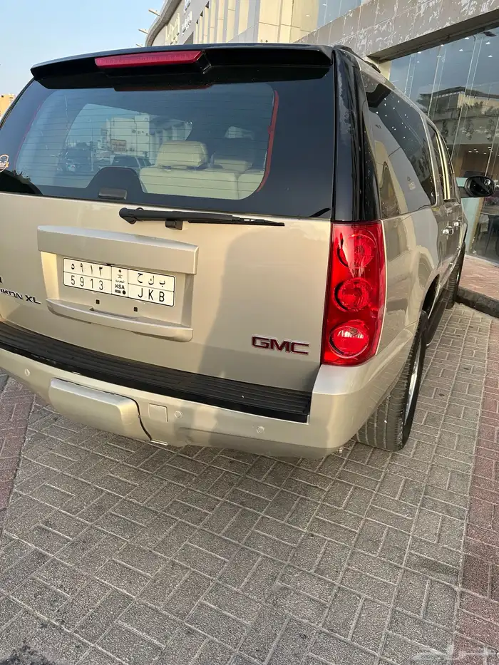 للبيع يوكن XL دبل 7