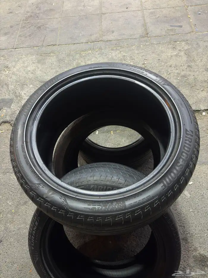 كفرات كامري235 45 18بوجستون وكاله 7