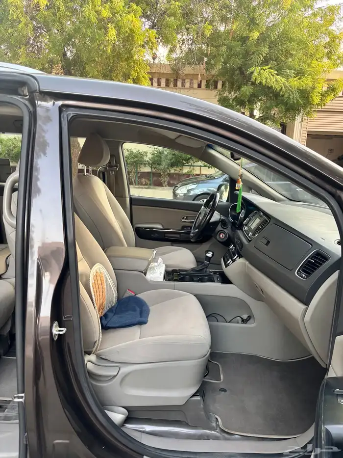 إعلان بيع   كيا كرنفال 2017 1