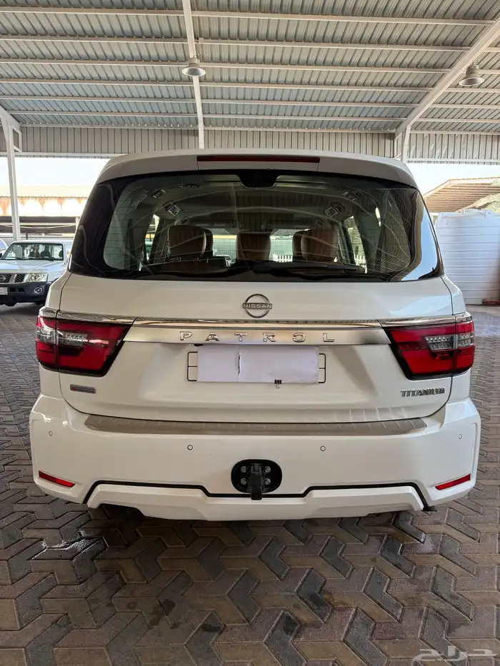 نيسان باترول تيتانيوم موديل 2022 10