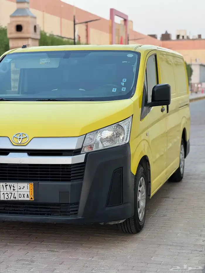 تويوتا هايس بضاعه 2019 سقف منخفض سعر 72000 الف 4