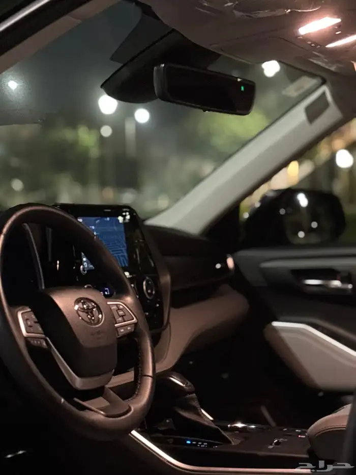 للبيع تويوتا هايلاندر موديل 2023 وكاله وممشى قليل ومفحوصه 4