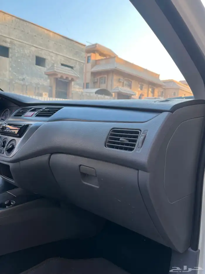 مستوبيشي لانسر 2014 قير اتوماتيك مخزنة 16