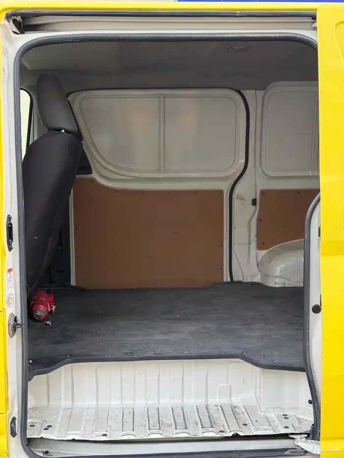 تويوتا هايس بضاعه 2019 سقف منخفض سعر 72000 الف 12