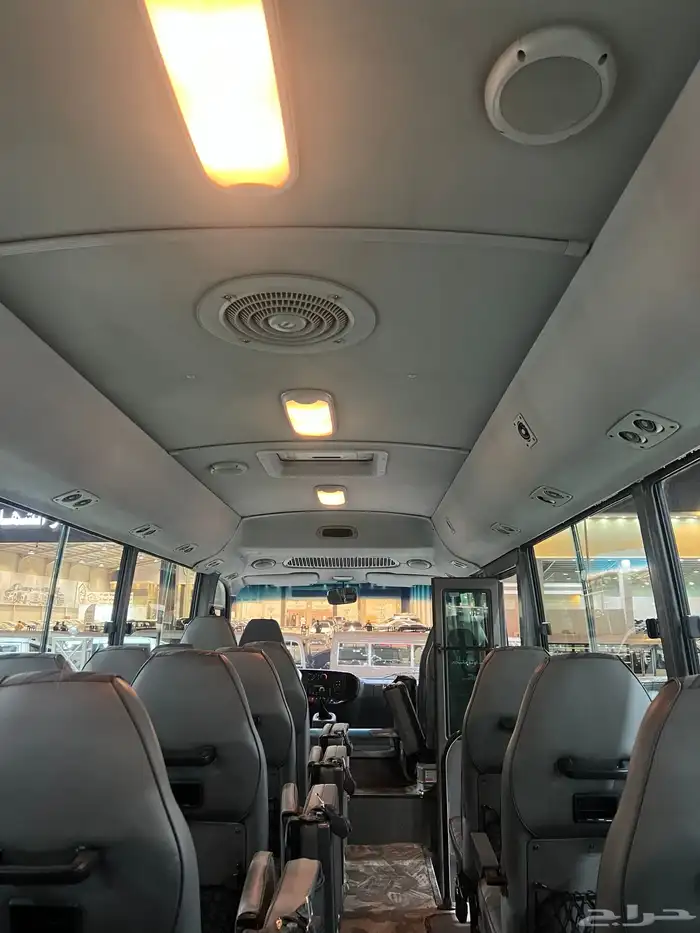 للبيع باص هونداي كونتي موديل 2011 ديزل 30 راكب 24