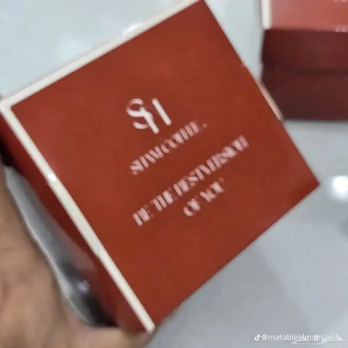 طباعة بوكسات عطور و بخور و. بوكسات مطاعم 1