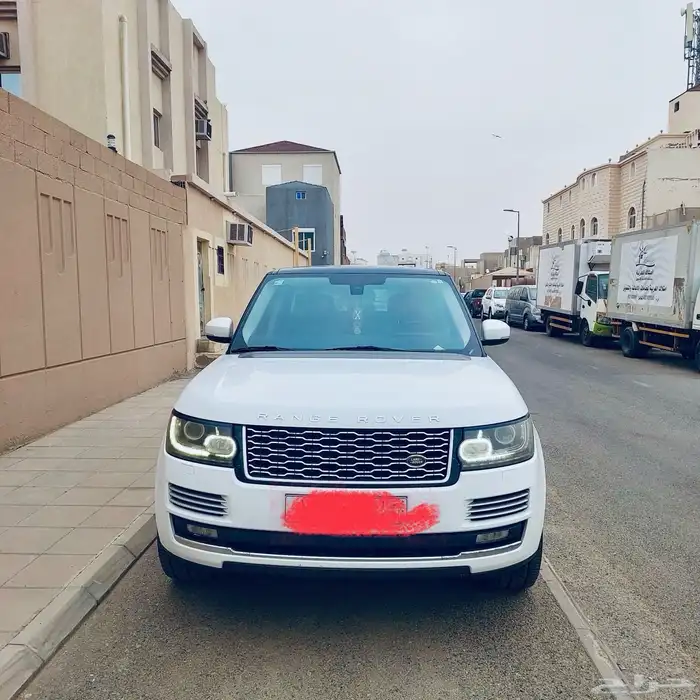 رنج روفو SE بودي محركات شد بلد نضيف جدا تم عمل صيانهب40 الف 0