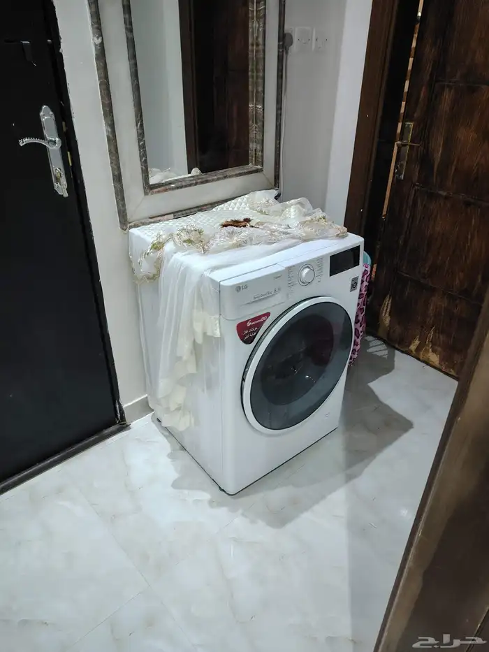 غسالة ملابس lg اوتوماتيك فتحة امامية 0