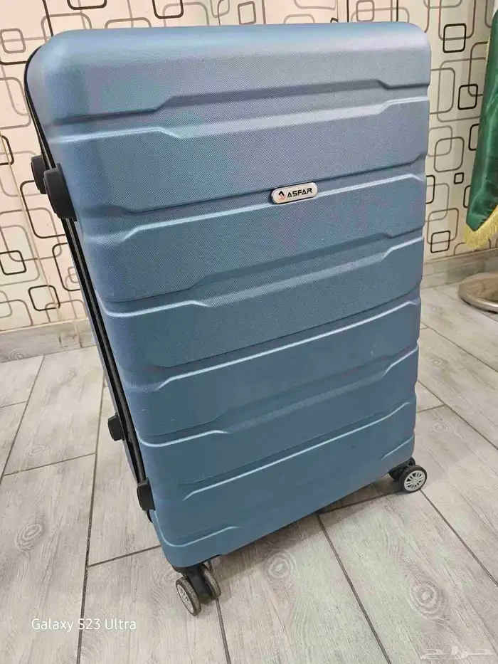 مستلزمات صالون للتقبيل - شبه جديده 2