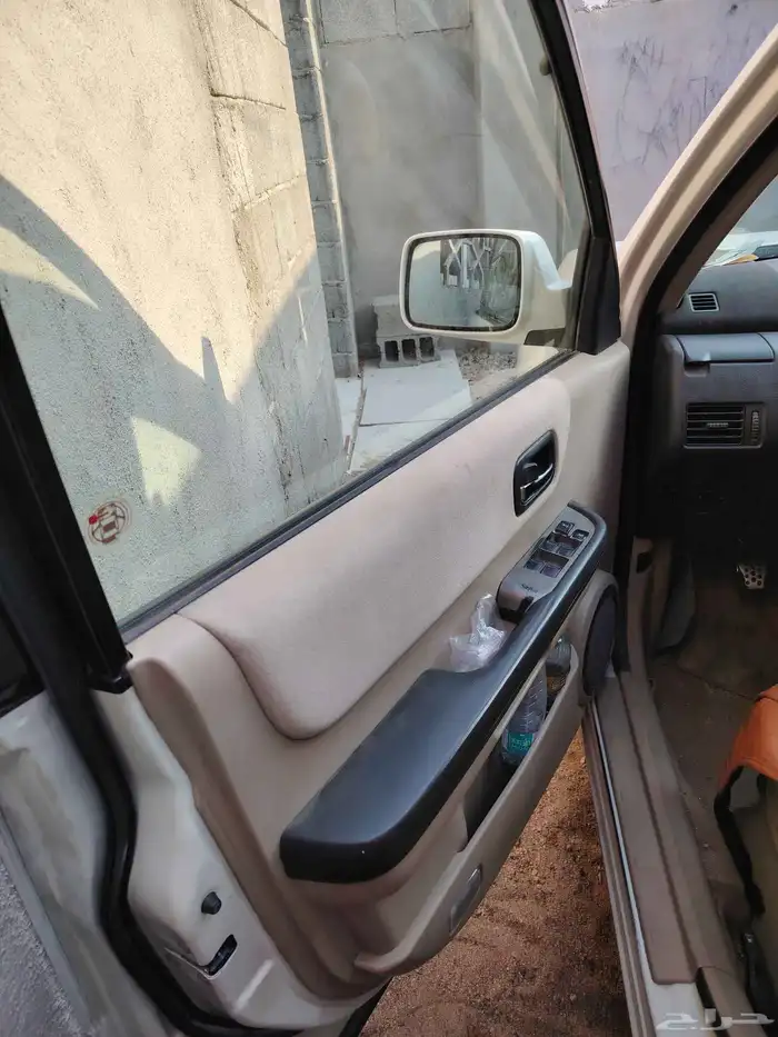 سيارة اكسترل شركة نيسان7 الألف 8