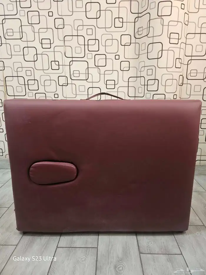 مستلزمات صالون للتقبيل - شبه جديده 3