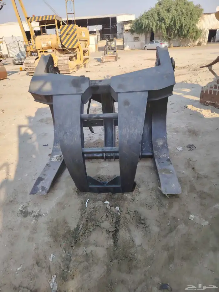 كماشة تركب على شيول 2