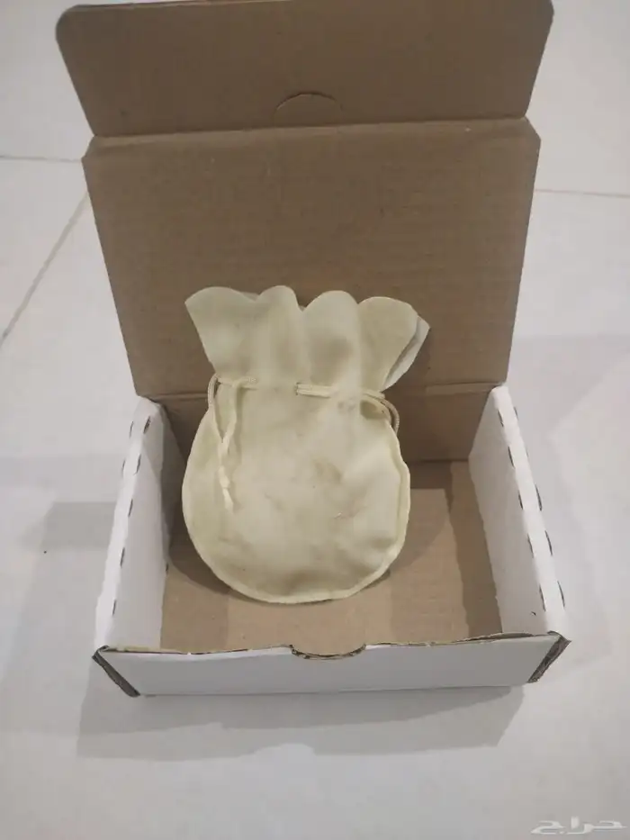 عود تايقر الأصلي مايعادل 28 الي 35جرام 16 عود من التايقر 1