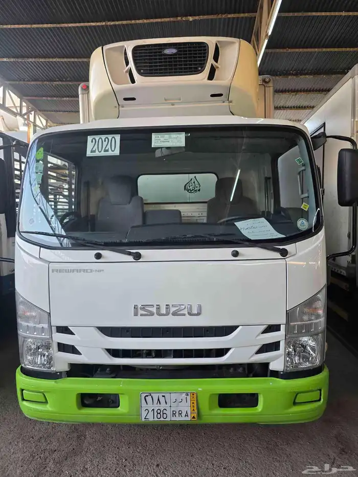 اسوزو 2020خمسه متر مكينه صغير العداد 261الف مفحوص مجدد نقل ع 1