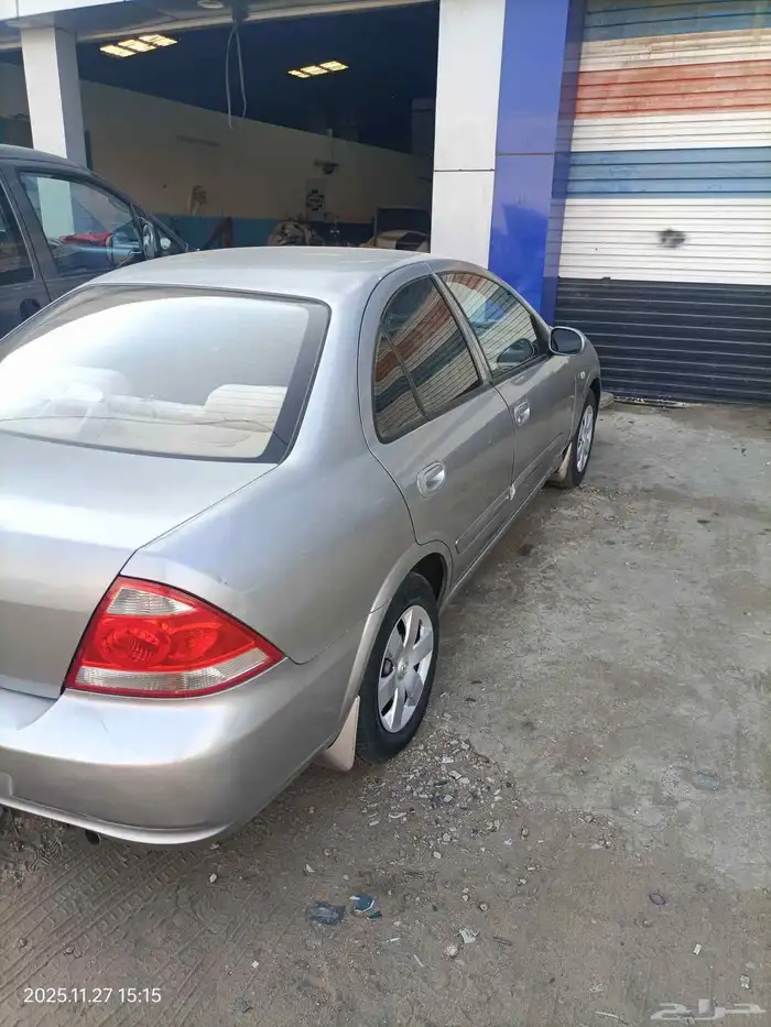 Nissan sunny 2009 Model 4