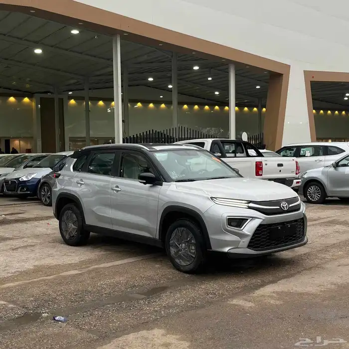 تويوتا اوربان كروزر GLX 2026 2