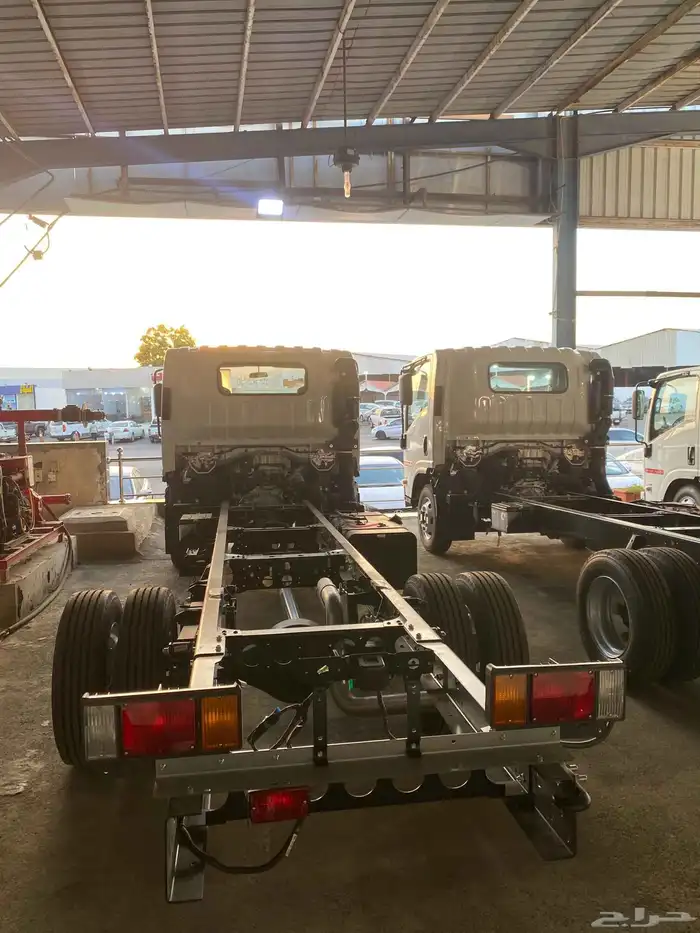 ايسوزو دينا 5 طن 5.67 متر 2025 2