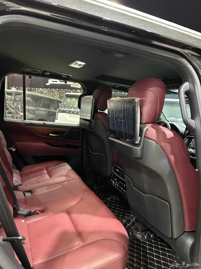 لكزس LX600 BB فل كامل 2025 عداد 34 الف كيلو 8
