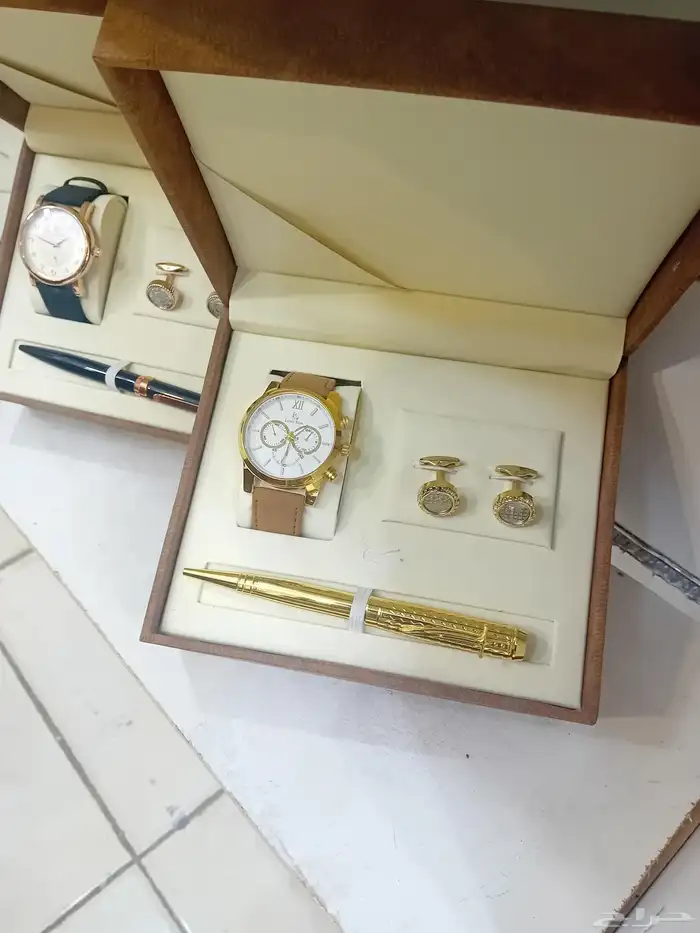 اطقم ساعة اصلي ظمان سنه توصيل في جميع أنحاء المملكة العربية 2