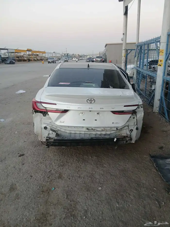 تويوتا كامري هايبرد 2025 0