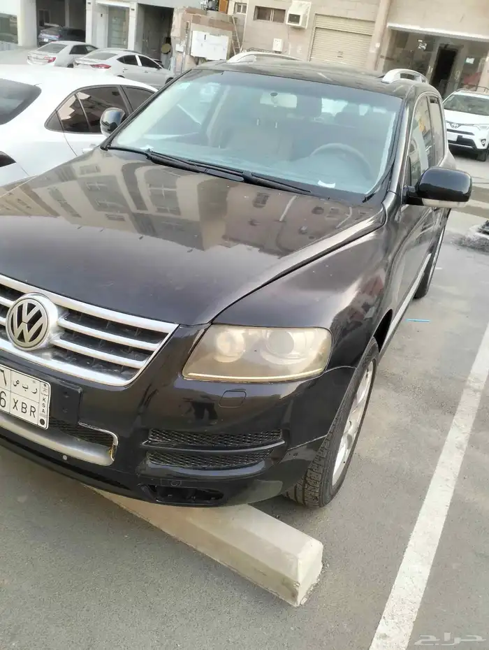 فولكس واجن طوارق بحاله الوكاله مفحوص مجدد بحاله ممتازه ماشاء 0