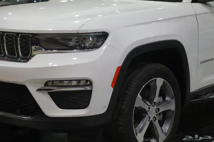 جراند شروكي ليمتد بلس شاص قصير جديد موديل 2024 8