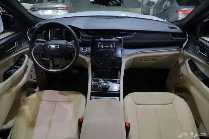 جراند شروكي ليمتد بلس شاص قصير جديد موديل 2024 17