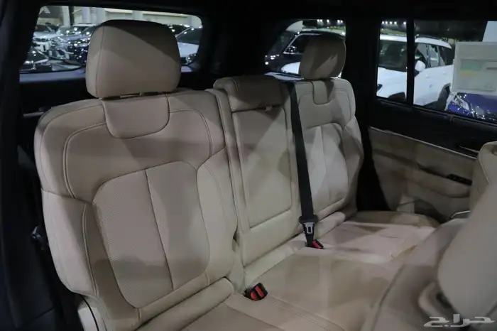 جراند شروكي ليمتد بلس شاص قصير جديد موديل 2024 14