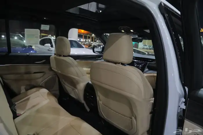 جراند شروكي ليمتد بلس شاص قصير جديد موديل 2024 15