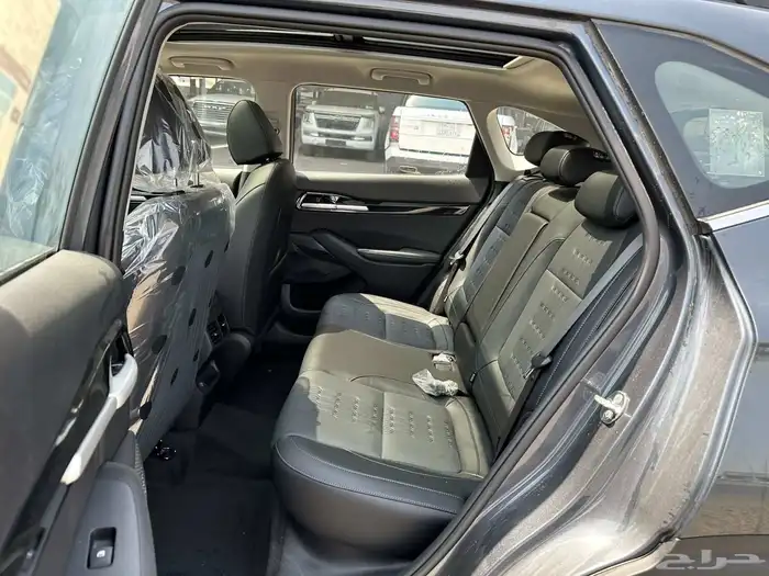 كيا سيلتوس GLS MID موديل 2025 عرض خاص مع صيانة مجانية 4