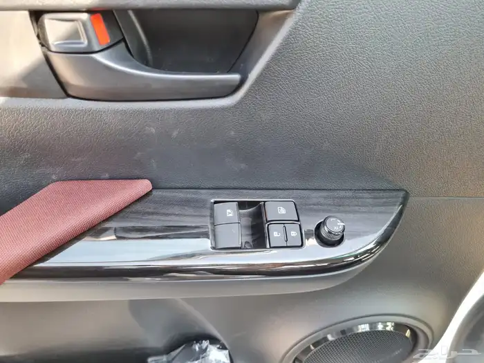 هايلوكس 2026 GLX 15