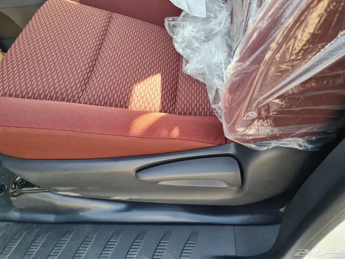 هايلوكس 2026 GLX 16