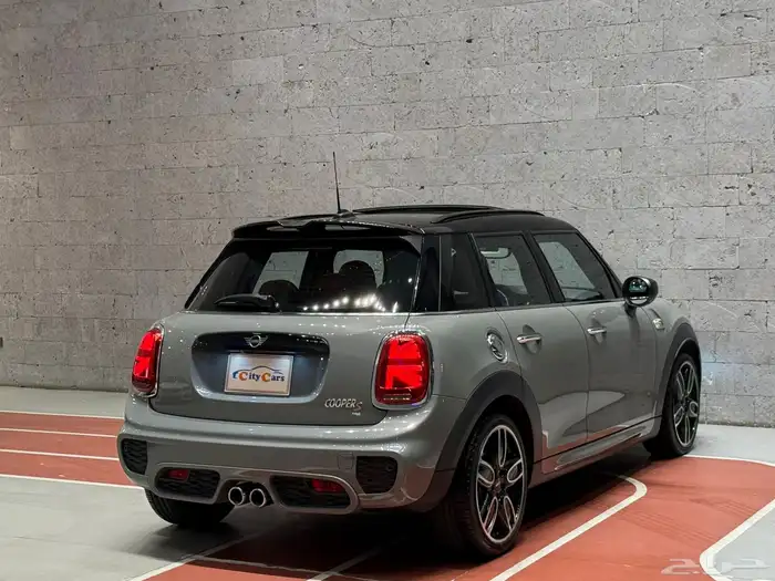 الموديل 2021 النوع مني كوبر العداد 128874 خليجي اماراتي 17