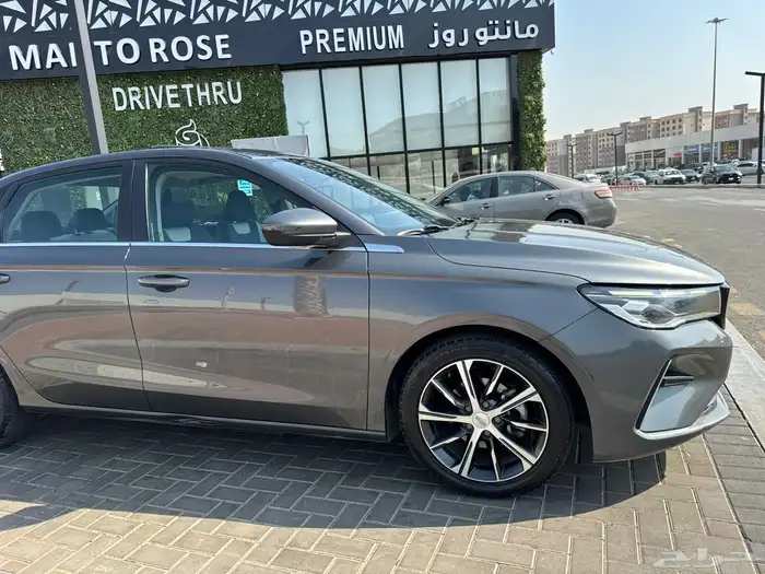 سيدان جيلي إمجراند 2023 2