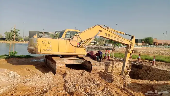 بوكلين كوماتسو 2002 داش6 0