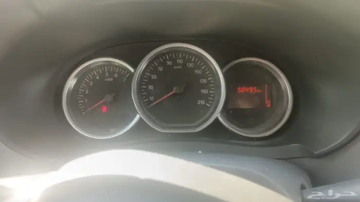 سياره رينو فان دوكر 4