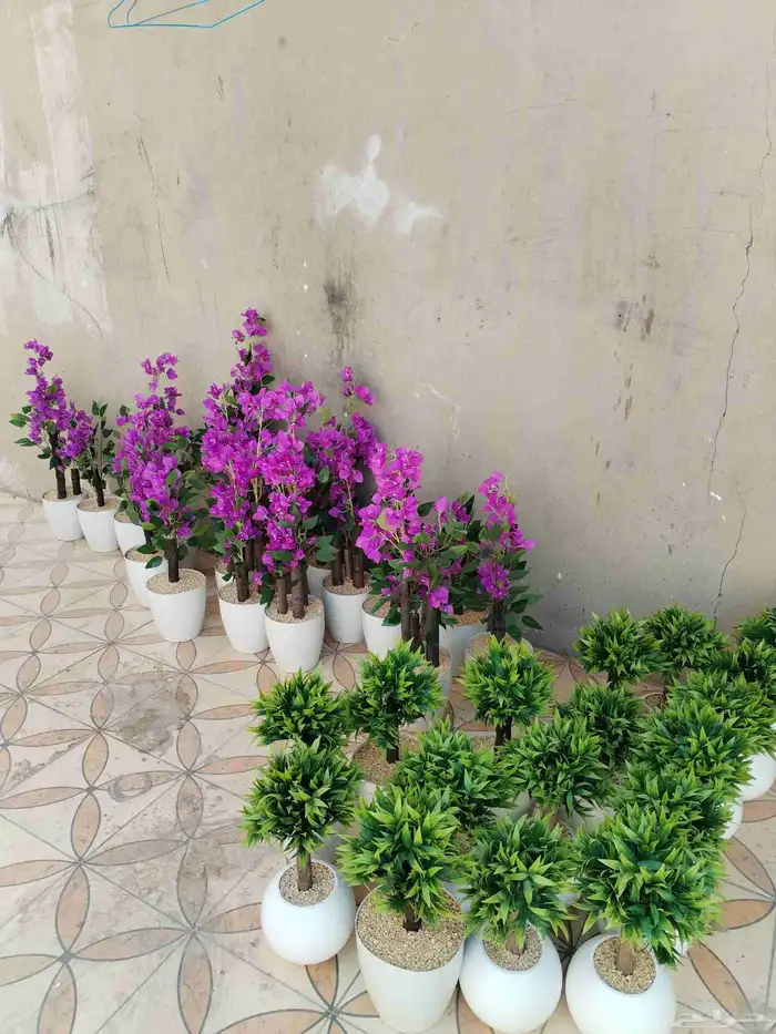 اشجار صناعية مع أحواض بلاستيك 0