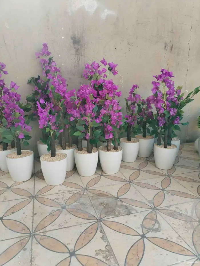 اشجار صناعية مع أحواض بلاستيك 1