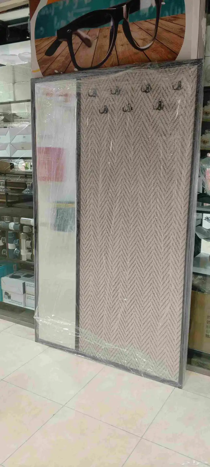 طاوله مخمل طاوله خشب طاوله رقم طاوله حديد 4