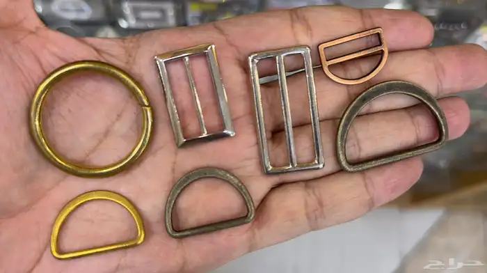 اكسسوارات منوعه شنط وحلقات وتقفيلات وبكلات احزمه اجراس جرس 4