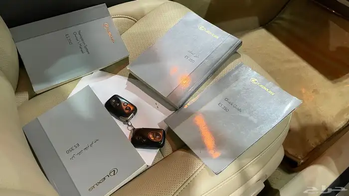 لكزس es350 نظيف 2011 37