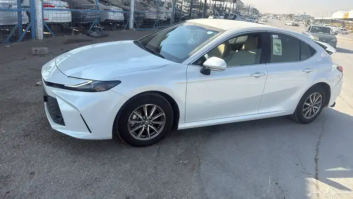 تشليح قطع غيار تويوتا كامري 2025 استندر 3