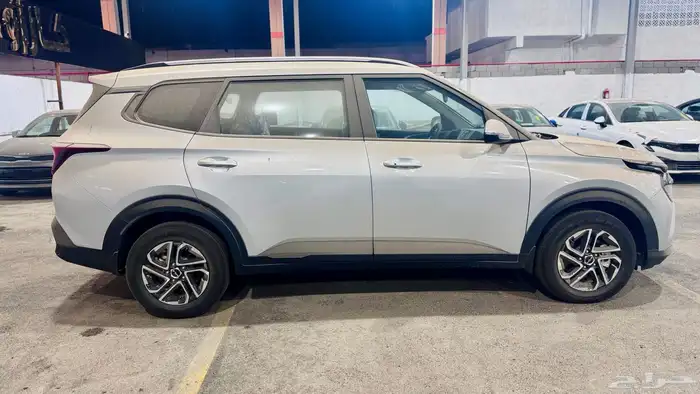 كيا كارنس 2025 جديد للبيغ 8