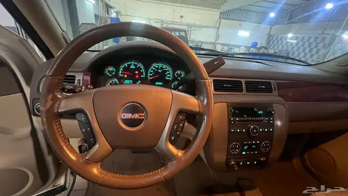 للبيع جمس يوكن 2009 ممشى قليل 7