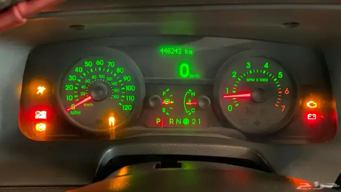 جراند ماركيز 2007 بقمه النظافه 19