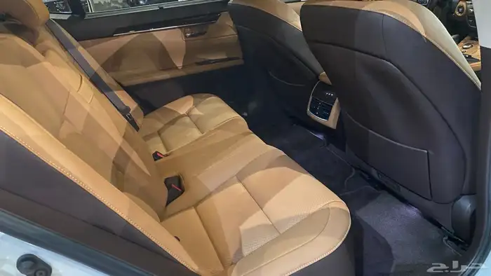 لكزس ES 250 2017 15