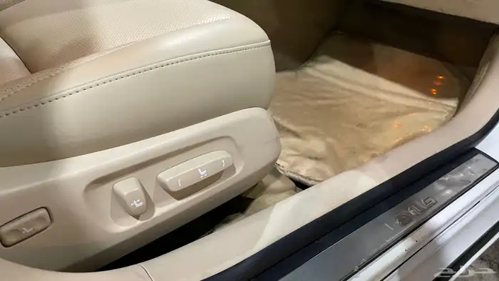 لكزس es350 نظيف 2011 34