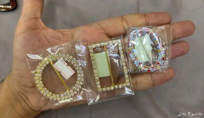 اكسسوارات منوعه شنط وحلقات وتقفيلات وبكلات احزمه اجراس جرس 14