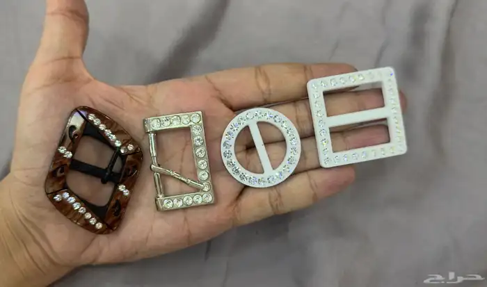 اكسسوارات منوعه شنط وحلقات وتقفيلات وبكلات احزمه اجراس جرس 19